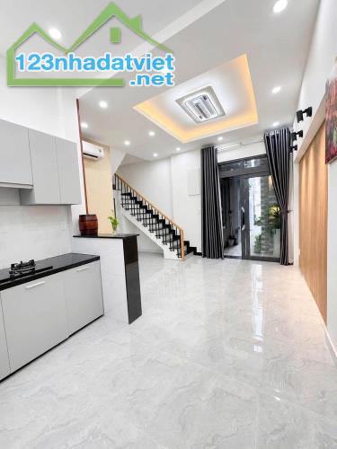 BÁN 🔥 NHÀ MỚI HỒ HẢO HỚN QUẬN 1 – 3 TẦNG – XE TẢI ĐỖ CỬA – 5.7 TỶ 🔥 - 3