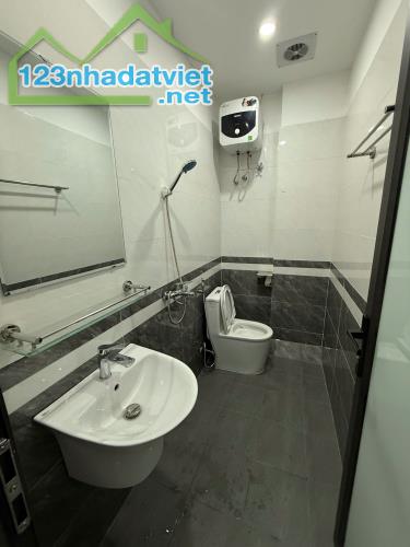 Nhà 5 tầng thang máy, Thanh Lãm, DT53m2, MT4m, 8.68 tỷ Hà Đông - 2