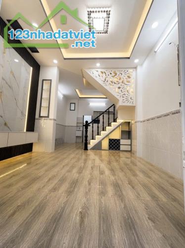 🔥22M² NHƯNG XÂY ĐƯỢC TẬN 4 TẦNG BTCT – 5PN – GIÁ ĐANG RẤT TỐT 🌺 - 1