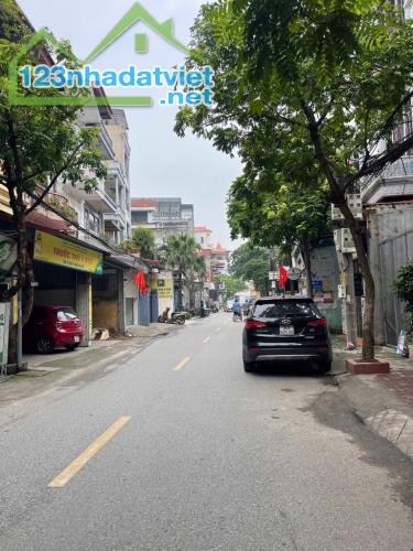 BÁN ĐẤT VIỆT HƯNG 152M2- MT 10m- MẶT PHỐ SIÊU ĐẸP- 50 Tỷ - 1
