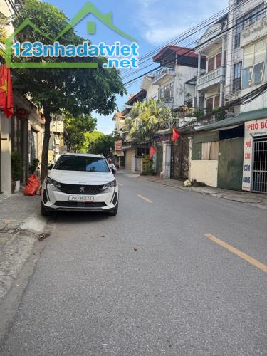 BÁN ĐẤT VIỆT HƯNG 152M2- MT 10m- MẶT PHỐ SIÊU ĐẸP- 50 Tỷ - 2