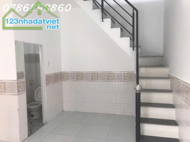 BÁN NHÀ 2 TẦNG HẺM 160 NGUYỄN VĂN QUỲ, PHƯỜNG PHÚ THUẬN, QUẬN 7 - 1