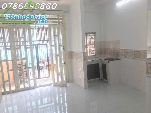 BÁN NHÀ 2 TẦNG HẺM 160 NGUYỄN VĂN QUỲ, PHƯỜNG PHÚ THUẬN, QUẬN 7 - 3
