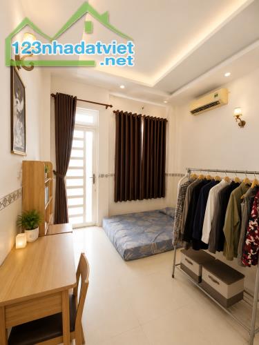 👉chỉ hơn 4ty có nhà sát mặt tiền PHAN ANH,2 tầng,ngang 4m,xe hơi đỗ trước sân. - 1