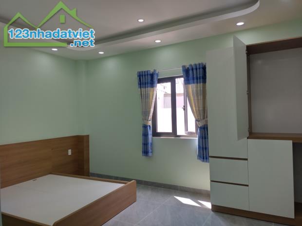 7,5 tỷ - Nhà 3 tầng Đỗ Xuân Hợp mới xây. - 3