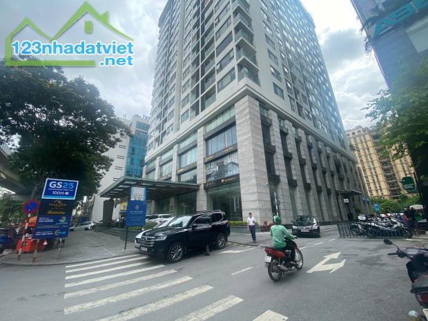 Cho thuê văn phòng tại Hoàng Cầu Skyline, giá thỏa thuận DT 685m2 - 4