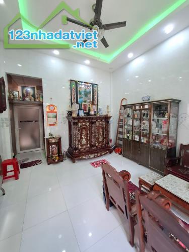 Nhà đẹp Q8, HƯNG PHÚ, DT 132m2, 3 phút qua Q5, nhỉnh nhẹ 7 TỶ, LH 0977516205 - 1