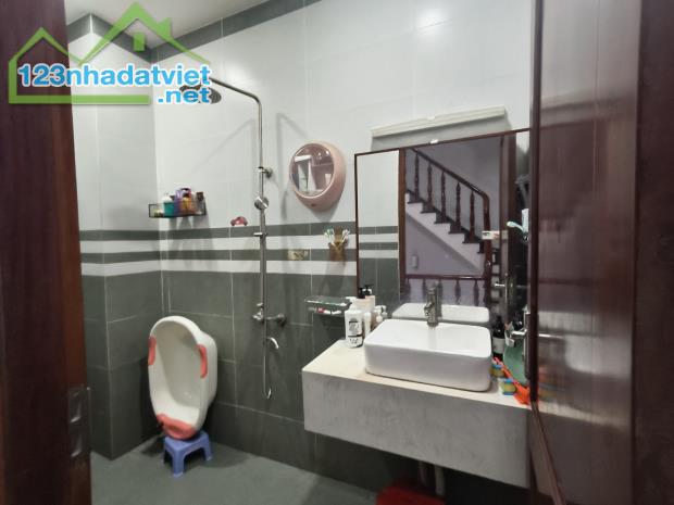 MT Đường số 2, Phước Long B – Dt 112m² (5-5.8m x 20m) x 4 tầng – Nở hậu - 5