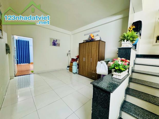 Mặt tiền 4 TẦNG, KDC PHÚ LỢI, 100M2, nhỉnh nhẹ 7 tỷ, hẻm xe hơi 8m - 4