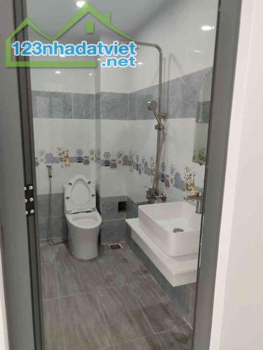 🔥 NHÀ AN BÌNH Q5 - 5 TẦNG KIÊN CỐ - DT 44m2 - Chỉ 10,5tỷ  🔥 - 4