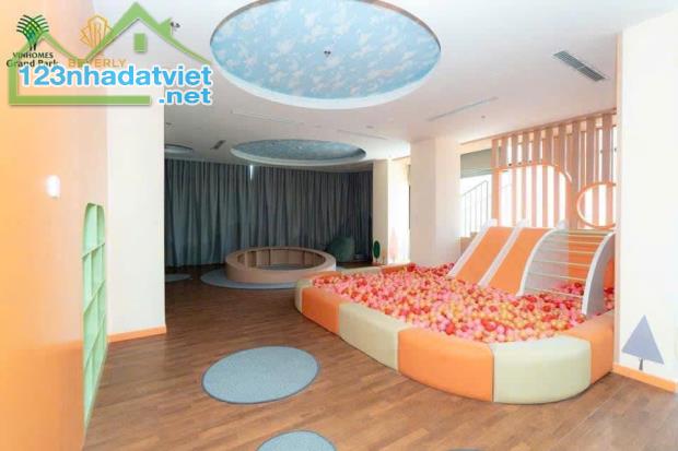 Chính chủ cần bán căn hộ studio Beverly Vinhome Grand Park giá 2.2 tỷ sổ hồng riêng - 4