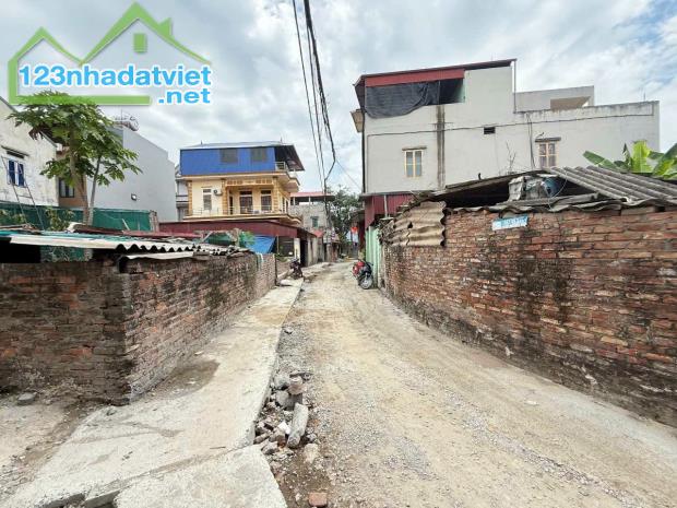 Mê hơn tờ 500. Đất Xuân Canh, 100m2, mt10m, 13 tỷ, Đông Anh. Ô tô thông. - 2