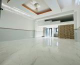 Bán CHDV Âu Dương Lân P.3 Q.8 nhà 2 mặt hẻm. Diện tích 54m2. Kết cấu 5 tầng 8PN 9WC.