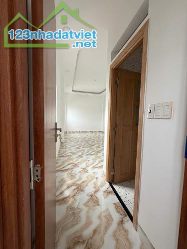 Bán nhà 24/ Đường Số 2, BHH, Bình Tân - 72m2(4x18m) - 2 tầng - HXH - 5.8 tỷ(tl) - 3