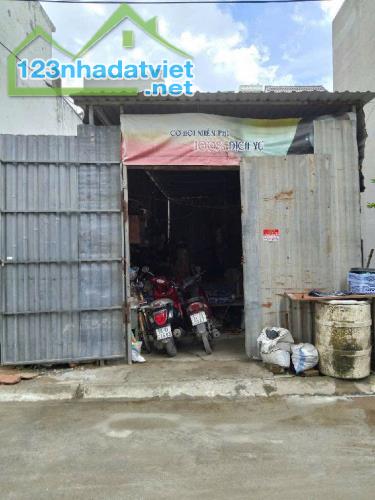 Nhà Cấp 4 phân lô Long Trường, Quận 9 - 1