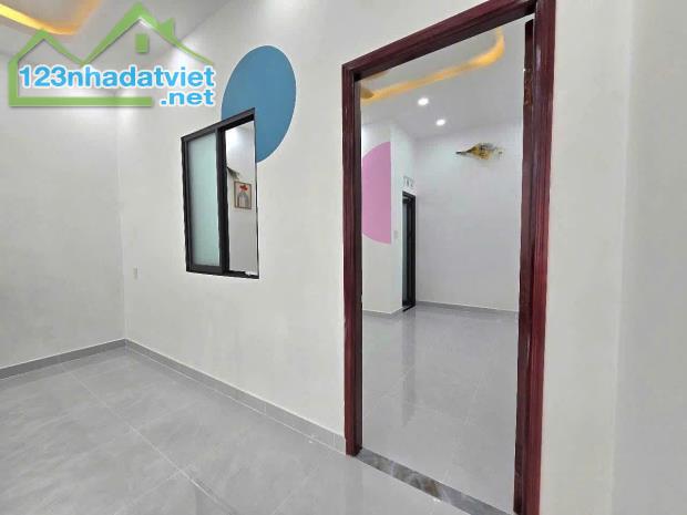 NHÀ HXH  MỚI SPA XONG - VÀO Ở NGAY , 44/85M2, P14  GÒ VẤP, GIÁ 4.X TỶ - 2