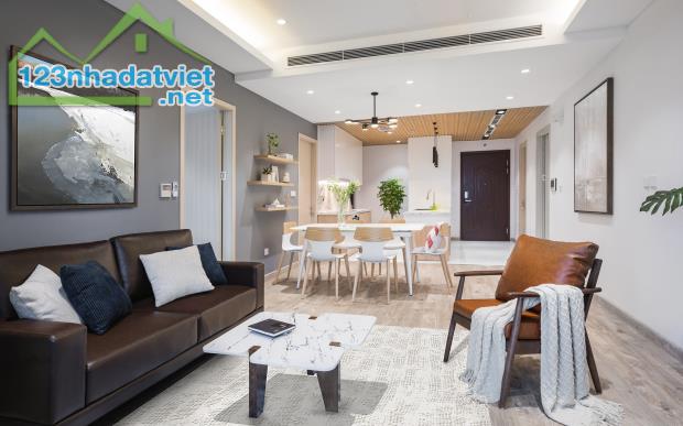 *Bán nhà 4 tầng, 2 mặt tiền, đường (10m5) Tôn Thất Đạm, Sát biển Nguyễn Tất Thành