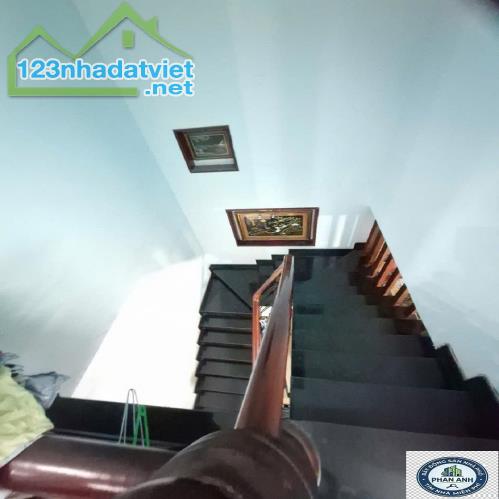 Nhà Phước Long. Gần CĐ Công Thương, 2 tầng với 120m² mà chỉ có 13 đồng hơn.... - 2