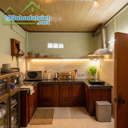 Nhà Quận 1 hẻm 4m, xây CHDV đẻ ra tiền, hốt lẹ kẻo trễ! - 4