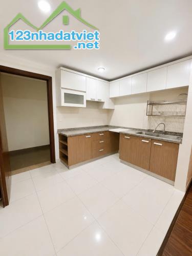 HIẾM, CĂN HỘ CHUNG CƯ PHÚ ĐÔNG, PHƯỚC LONG B, QUẬN 9, 66M2 CHỈ 3.2T - 4