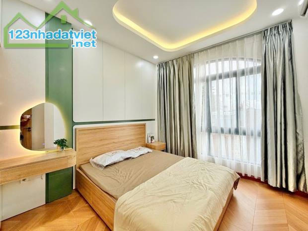 NHỈNH 4 TỶ- Q3 - VÕ VĂN TẦN - MỘT SẸC SÁT MẶT TIỀN - 4 TẦNG - 2PN 3WC - NỘI THẤT FULL - 1