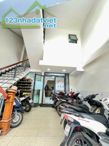 [H2750] CHDV 11PN ĐƯỜNG 10M LÊ ĐỨC THỌ SÁT CV VĂN HÓA - 18.X TỶ - 1