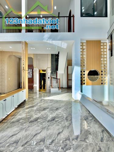K2746 Mặt tiền Đường 6 Hạnh Thông Gò Vấp thang máy giá 12.x tỷ - 1