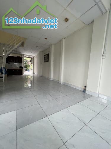 HẺM XE TÂI TÂY LÂN BÌNH TÂN --70M2--2 TẦNG --GIÁ CHỈ :2.6 TỶ (TL)