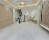 Chính chủ gửi bán nhà mặt đường Hàng Kênh
