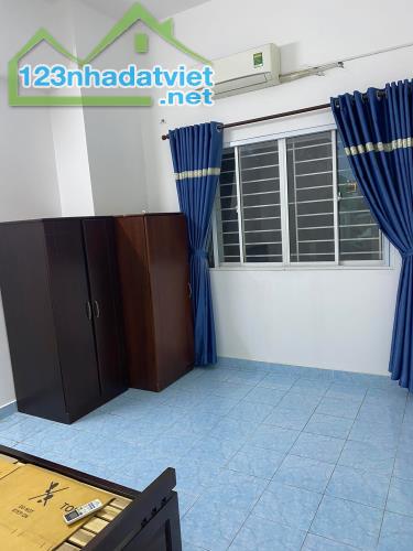 Cần cho thuê Căn hộ 203 Nguyễn Trãi Quận 1, DT : 50m2, 1PN,  Giá : 9 tr/th, Có Nội thất - 2