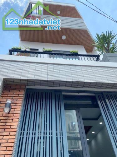 Nhà 4.3x10m hẻm 184 Âu Dương Lân P3Q8 P.Chánh Hưng