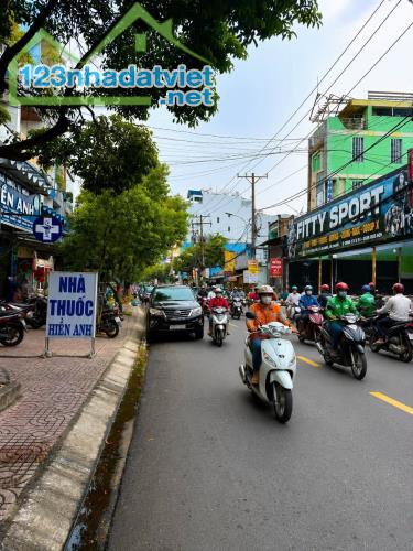 MẶT TIỀN TÂN SƠN NHÌ - 84M² SẴN DÒNG TIỀN - CHỈ 10.X TỶ - 3