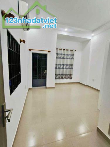BÁN NHÀ HẺM XE HƠI GẦN PARC MALL CAO LỖ – QUẬN 8 – 56M2 – NHỈNH 7 TỶ- 0784968131 - 3