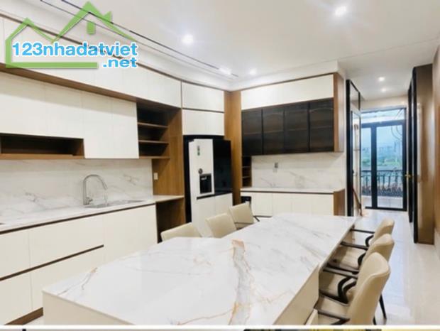 🏡 BÁN SIÊU PHẨM MẶT TIỀN KD TRẦN THỊ CỜ - 103m2 - 6 TẦNG - THANG MÁY XỊN SÒ - CHỈ 12.5TY - 3