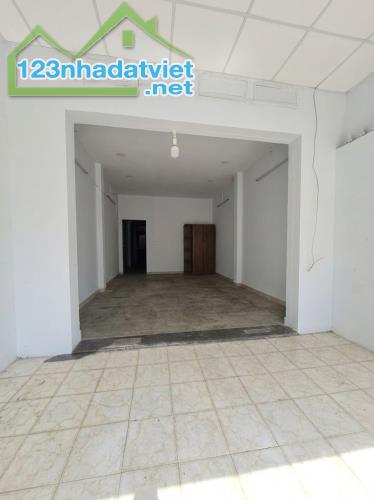 [T2775*] Quang Trung Sát Chợ Hạnh Thông Tây Dòng Tiền 40Tr/Th Giá 11.x Tỷ