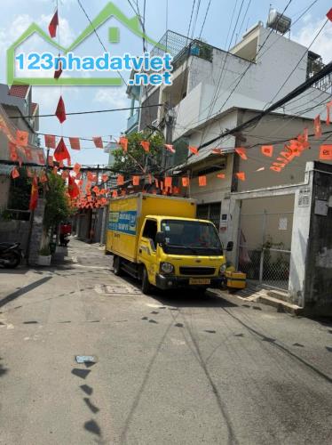 HẺM XE HƠI - PHƯỚC LONG A - 2 TẦNG - NHỈNH 6 TỶ - 4