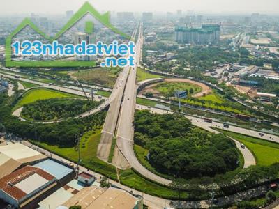 BÁN NHÀ MẶT TIỀN ĐƯỜNG PHÚ CHÂU, P. TAM PHÚ, THỦ ĐỨC. 90M2, 8TỶ. ZALO 0902631439 - 4