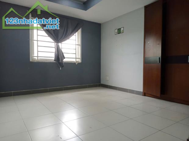 SHOPHOUSE 3 MẶT TIỀN, 160M2, CHỈ 6.35T CHUNG CƯ TDH TRƯỜNG THỌ THỦ ĐỨC - 4