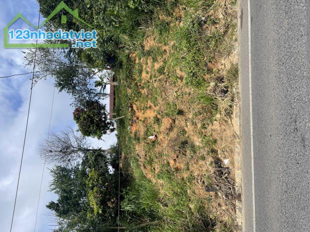 Bán đất 2 mặt tiền quốc lộ 27 c đi Đà Lạt nha trang