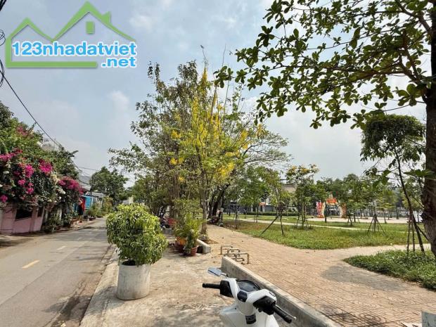 Chủ gửi bán nhà 3 tầng gần GOBAL CITY, giá BÁN 5 TỶ 7. - 2