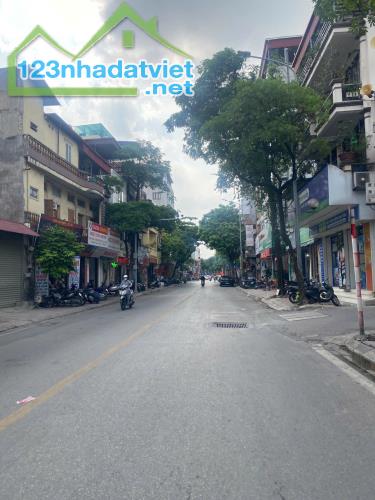 Cho thuê nhà Mặt phố Ngọc Lâm – Long Biên 50m x 2T giá 15tr