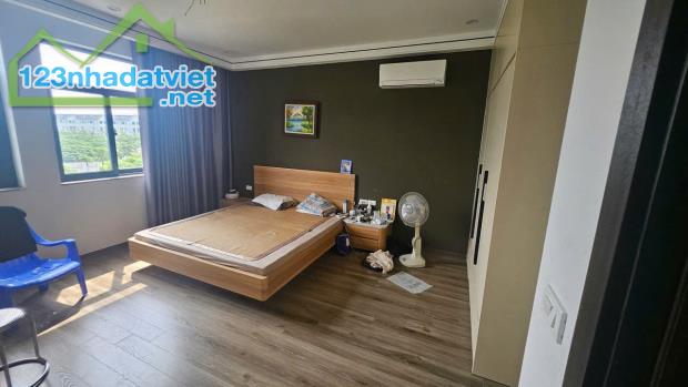 Cho thuê biệt thự Dương Nội, 160m2, 4 tầng, thang máy, đủ nội thất đẹp - 2