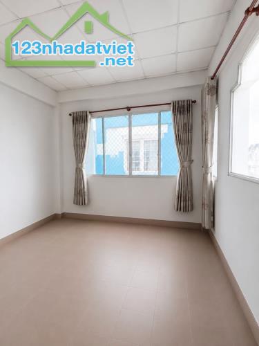 Bán nhà căn góc 2 mặt t.i.ề.n đường số Cao Lỗ P.4 Q.8. Diện tích 110,7m2. - 5
