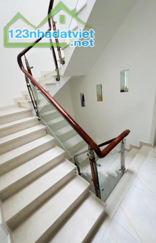 📍 Bán Nhà Quận 8 -Diện tích 96m², 4 Tầng – Thiết Kế Hiện Đại – Đáng Mua - 3
