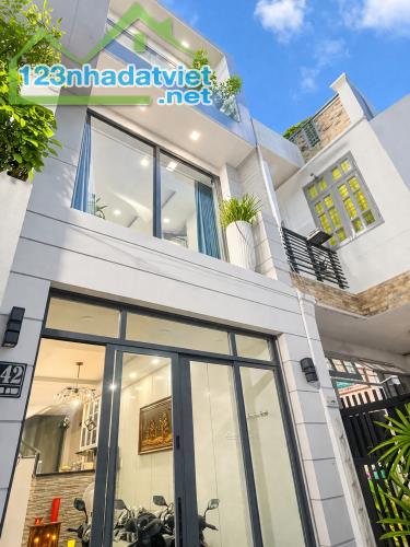 NHÀ 4 TẦNG LÊ VĂN THỌ - GẦN THỐNG NHẤT & CV LÀNG HOA GV - HẺM GẦN 4M - 33M² - Chỉ 4.X T.ỷ - 2