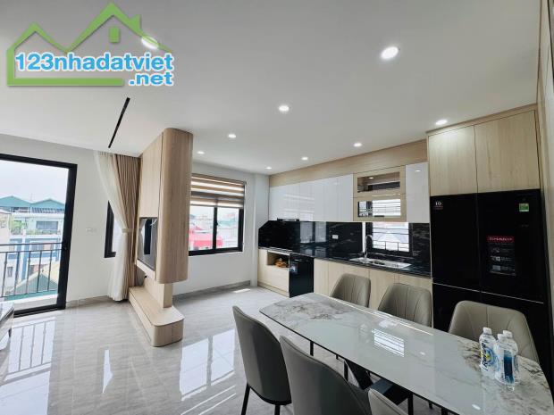 Nhà Xây Mới Cạnh Cầu Đông Trù, 46m2 6T Thang Máy, Ô Tô Đỗ Cạnh Nhà, Nhỉnh 9 Tỷ