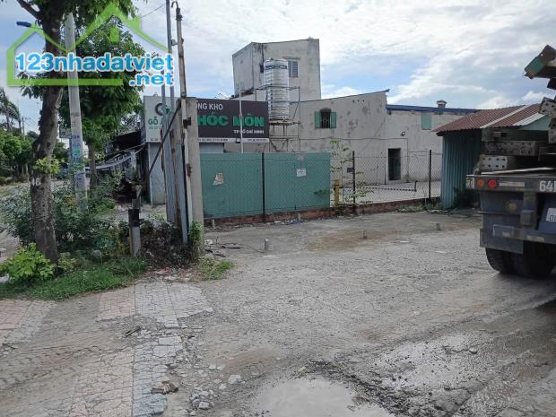 CHO THUÊ KHO + ĐẤT 4000M2 MẶT TIỀN NGUYỄN VĂN BỨA TIỆN LÀM BÃI XE, BÃI VẬT LIỆU - 1