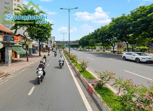 [O2790*] Đất Tặng Nhà 248M2 cạnh Phạm Văn Đồng Ga Gò Vấp Giá 38.x Tỷ - 2