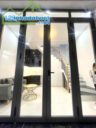 NHÀ PHÚ THỌ HÒA - GẦN NGUYỄN SUÝ - GIÁ CHỈ 2.85 TỶ