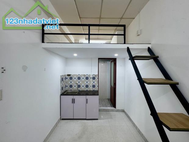 [DD081] Nhà 4T dòng tiền 30tr/th sát Chợ Thạch Đà, Gò Vấp - Giá 15.x tỷ - 2